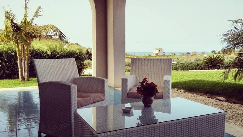ריאלמונטה Borgo Giallonardo Wine Relais מראה חיצוני תמונה