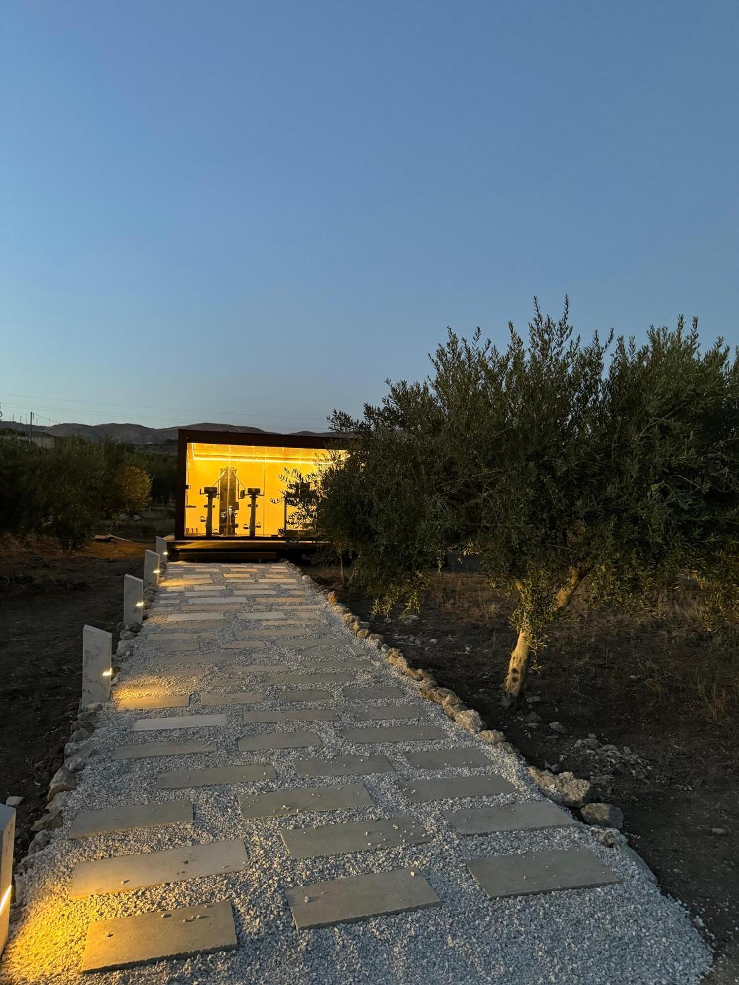 ריאלמונטה Borgo Giallonardo Wine Relais מראה חיצוני תמונה