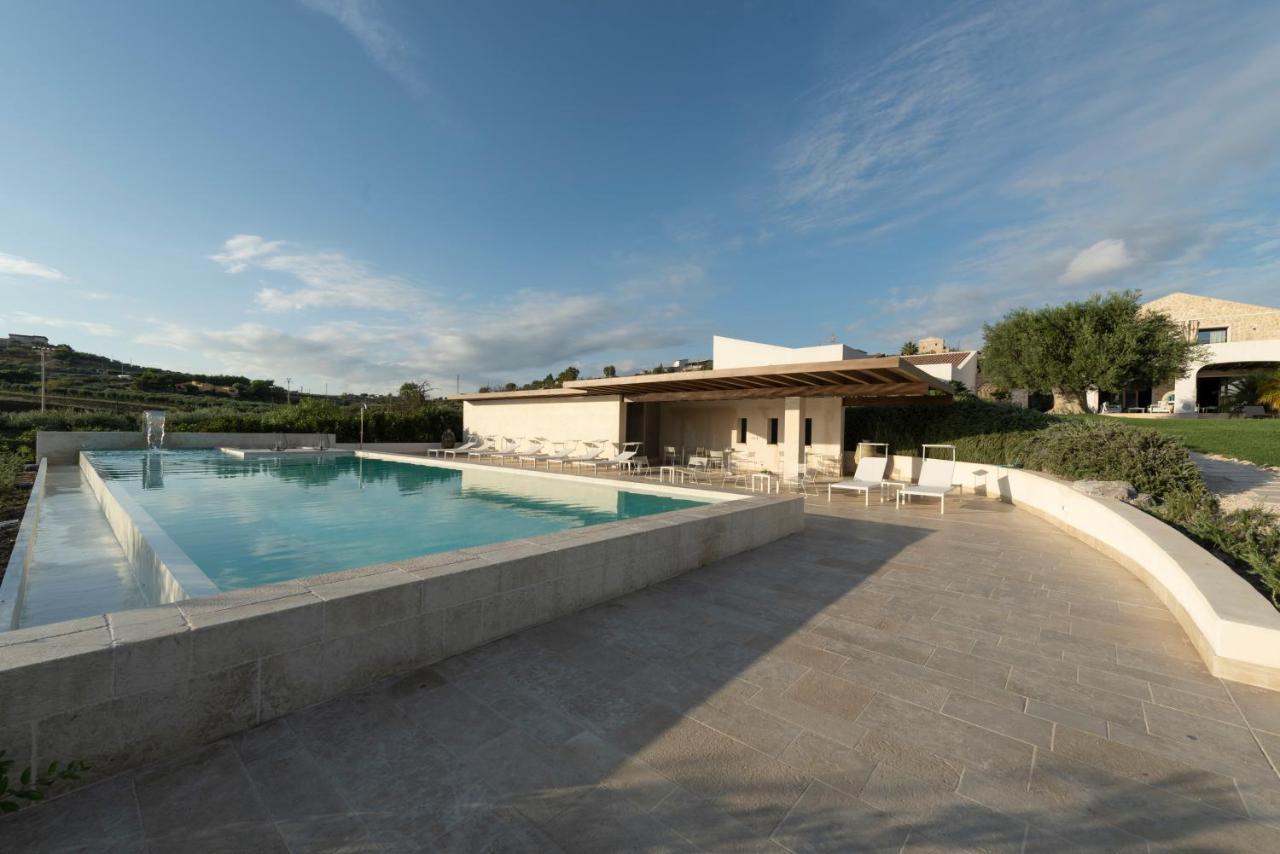 ריאלמונטה Borgo Giallonardo Wine Relais מראה חיצוני תמונה