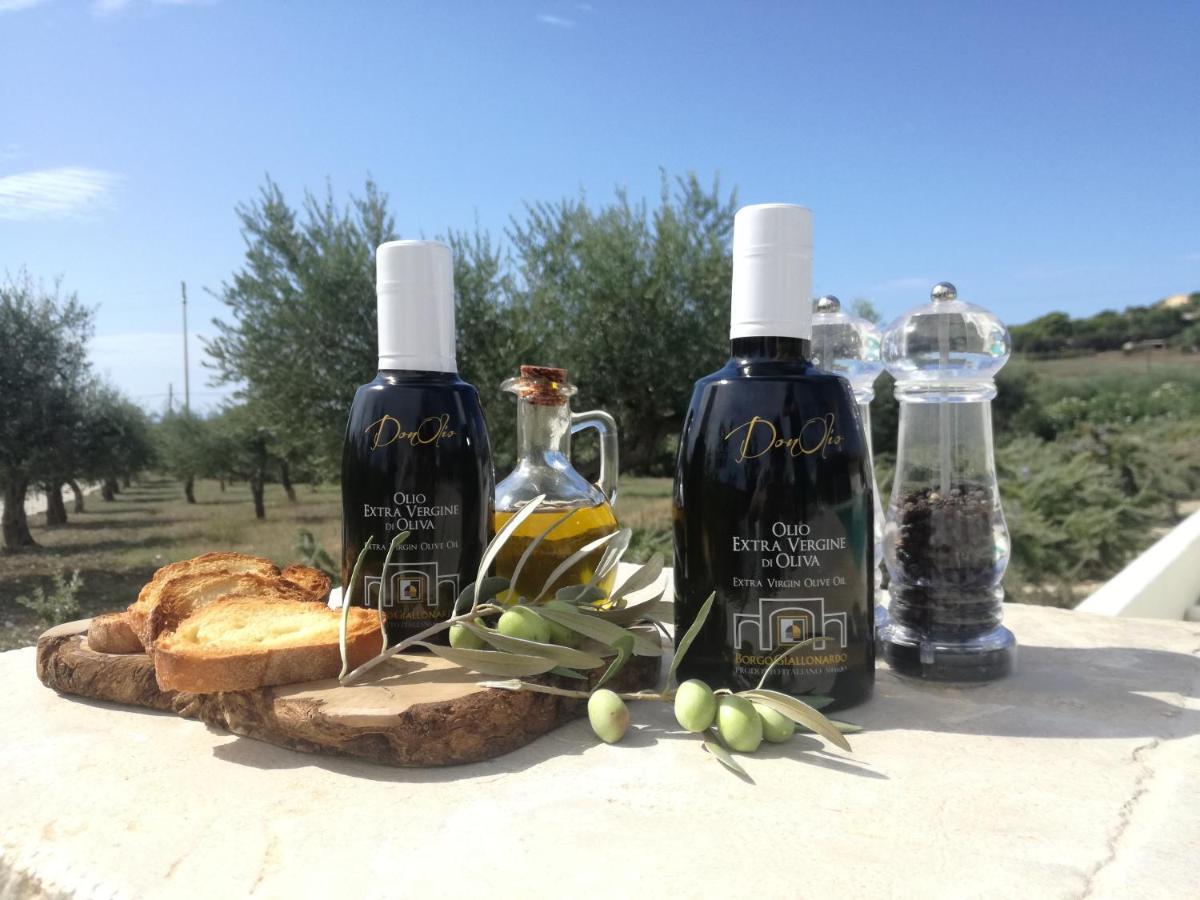 ריאלמונטה Borgo Giallonardo Wine Relais מראה חיצוני תמונה